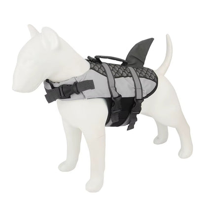 Hunde Schwimmweste mit Haiflosse – mehr Sicherheit im Wasser